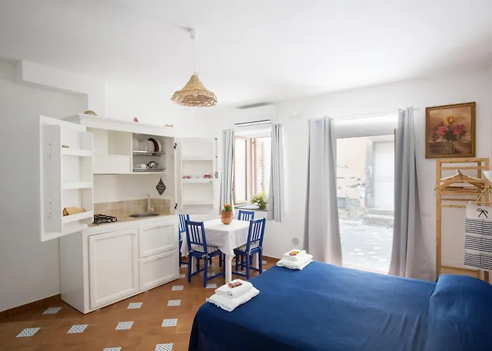 Alessandrab&b Bed & Breakfast 3*