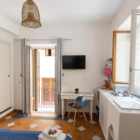 Alessandrab&b Bed and breakfast